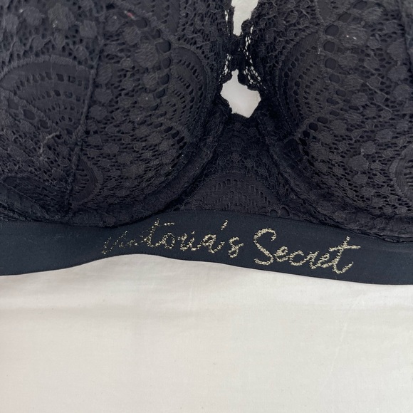 Bundle of 2 Victoria’s Secret bras - Picture 4 of 7